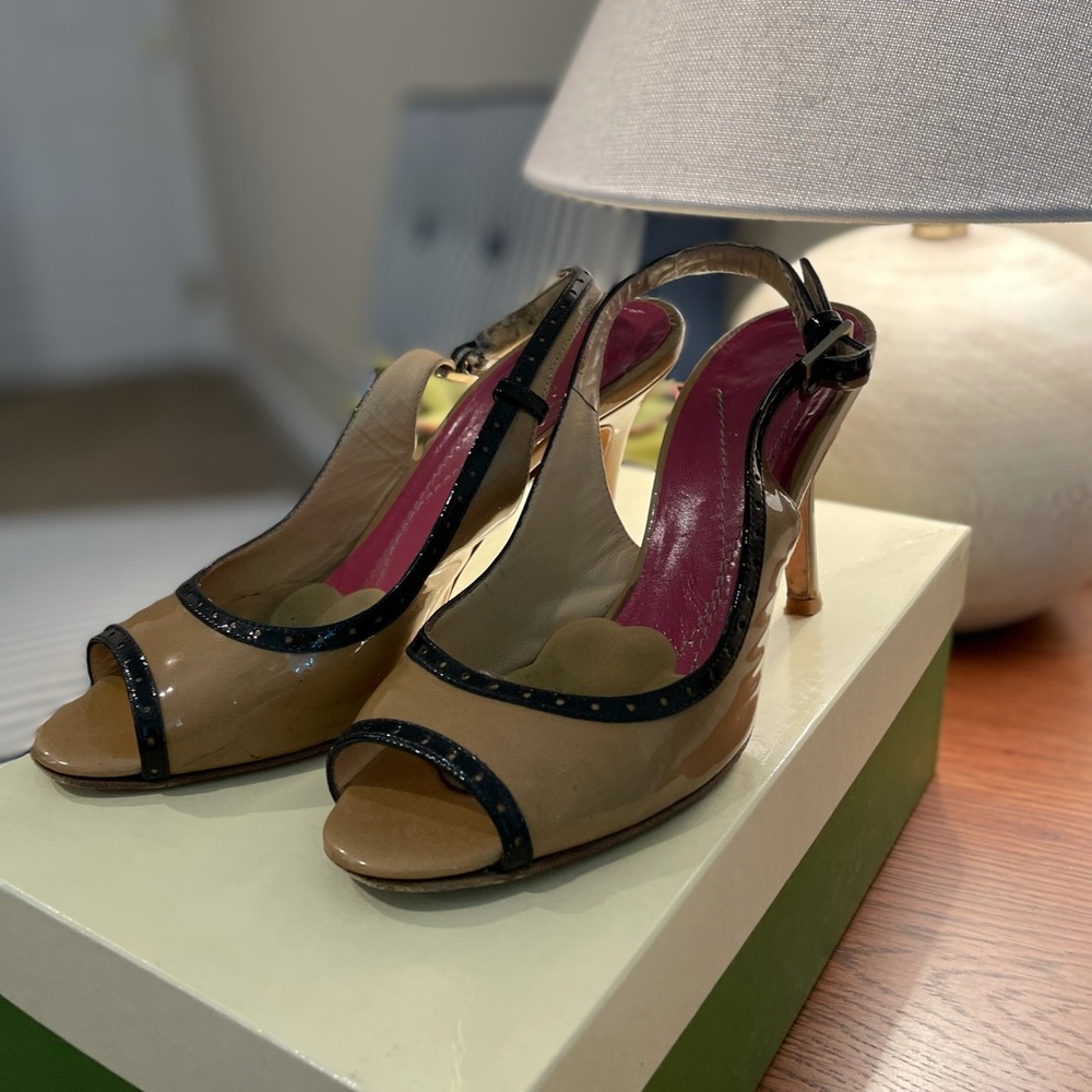 Kate spade camel peep toe in size 5.